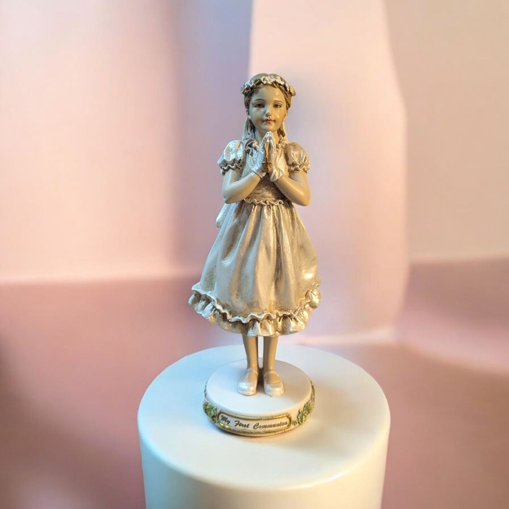Elegant Cream Figurine - First Communion